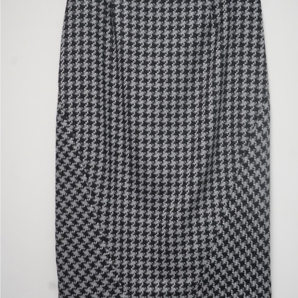 Brooks Brothers Black and Gray Houndstooth Midi Skirt - Picture 1 of 3